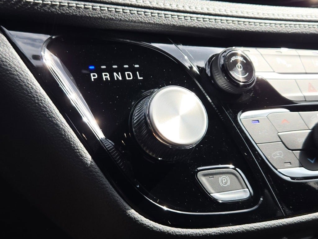 New 2026 Chrysler Pacifica Select image 27