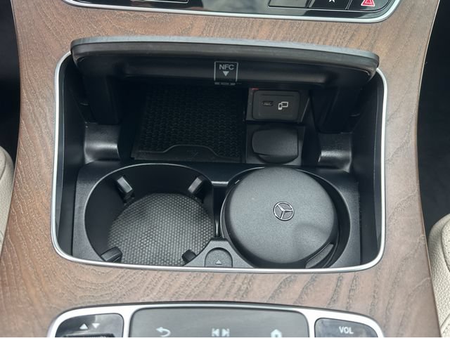 Used 2022 Mercedes-Benz E 350 Sedan image 31