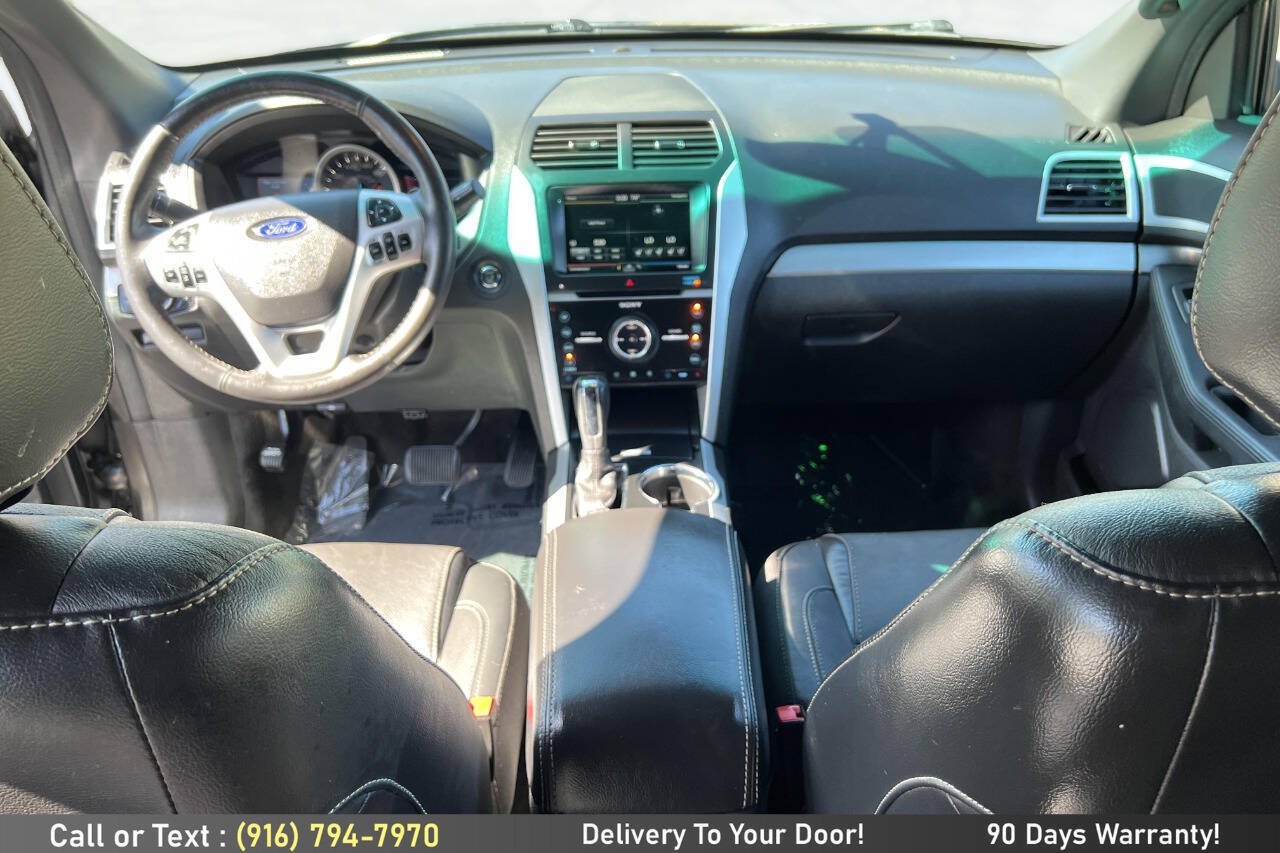 Used 2015 Ford Explorer Sport w/ Equipment Group 401A AWD/4WD image 17