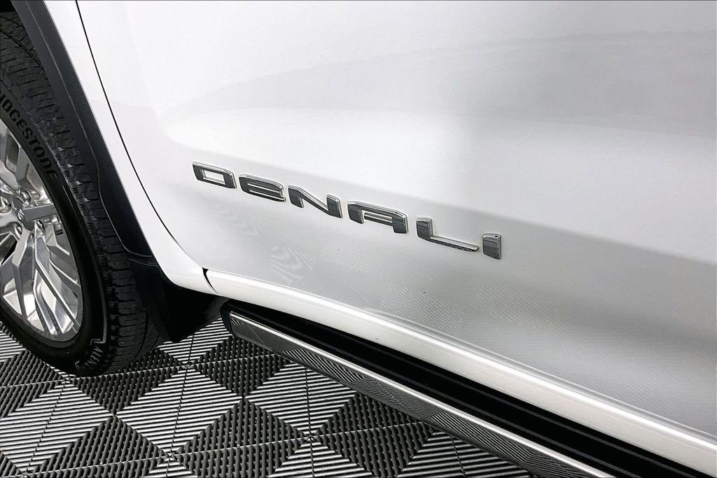 Used 2019 GMC Sierra 1500 Denali w/ Denali Ultimate Package AWD/4WD image 20