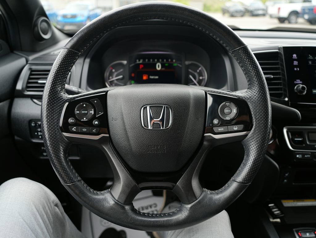 Used 2022 Honda Passport Elite image 11