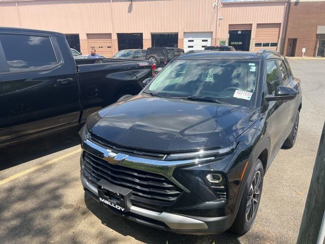 Used 2025 Chevrolet TrailBlazer LT