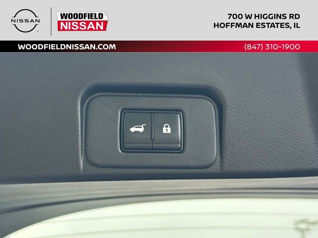 Certified 2023 Nissan Rogue SL w/ SL Premium Package AWD/4WD image 18