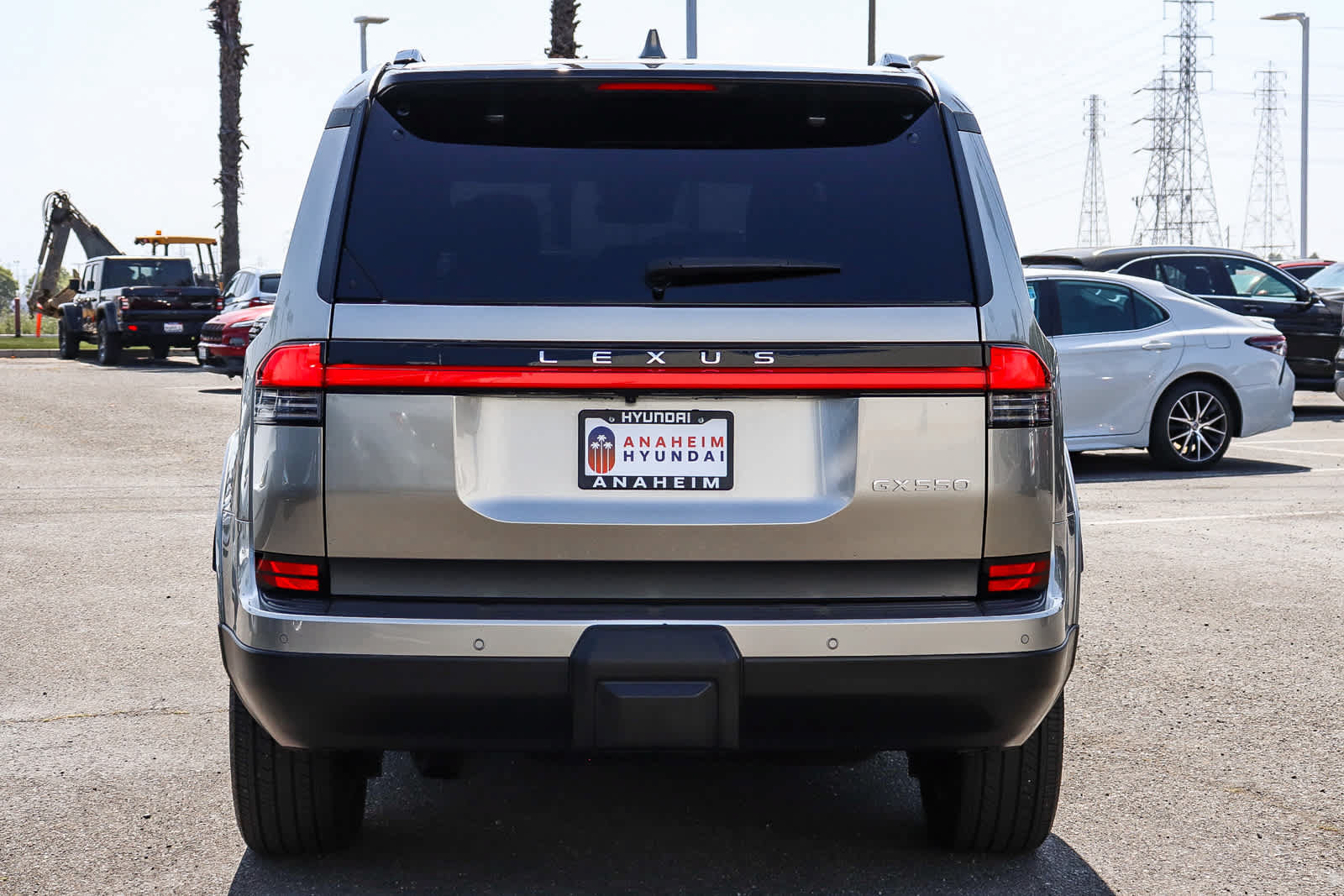 Used 2024 Lexus GX 550 w/ Cold Area Package AWD/4WD image 8