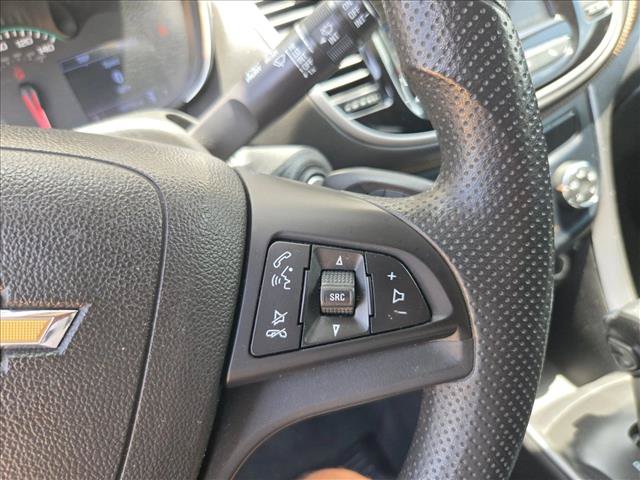 Used 2019 Chevrolet Trax LT w/ LPO, Cargo Package FWD image 25