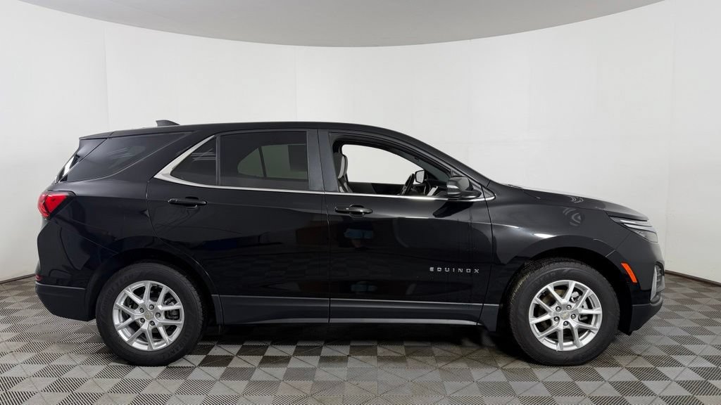 Used 2023 Chevrolet Equinox LT AWD/4WD image 10