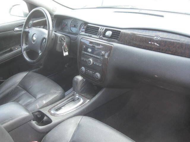 Used 2014 Chevrolet Impala LTZ FWD image 20
