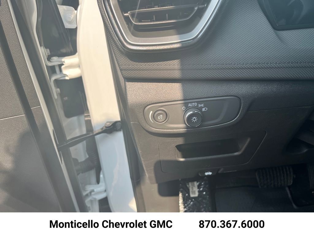 New 2026 Chevrolet TrailBlazer LT w/ Convenience Package FWD image 11