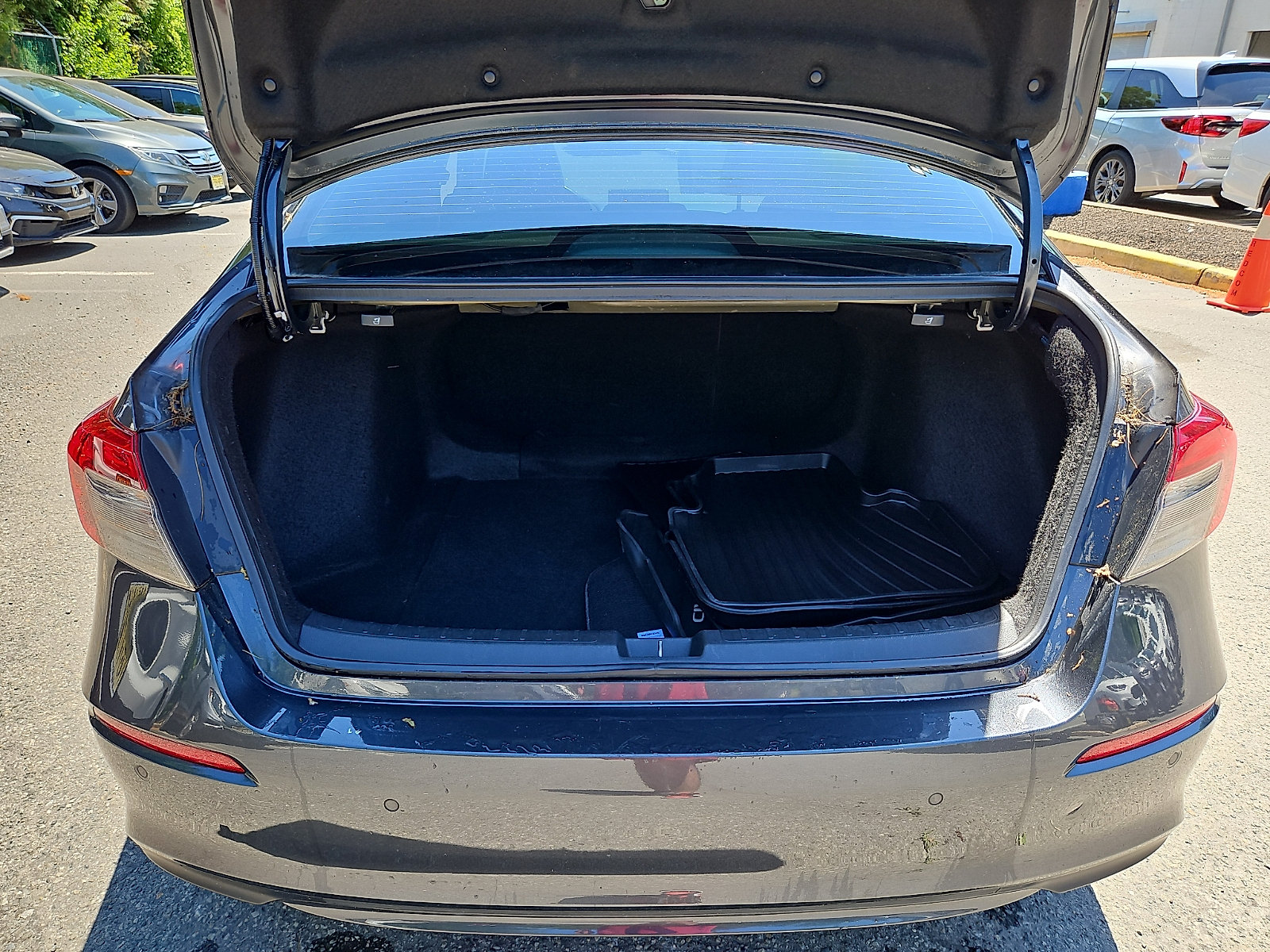 Used 2022 Honda Civic Touring image 34