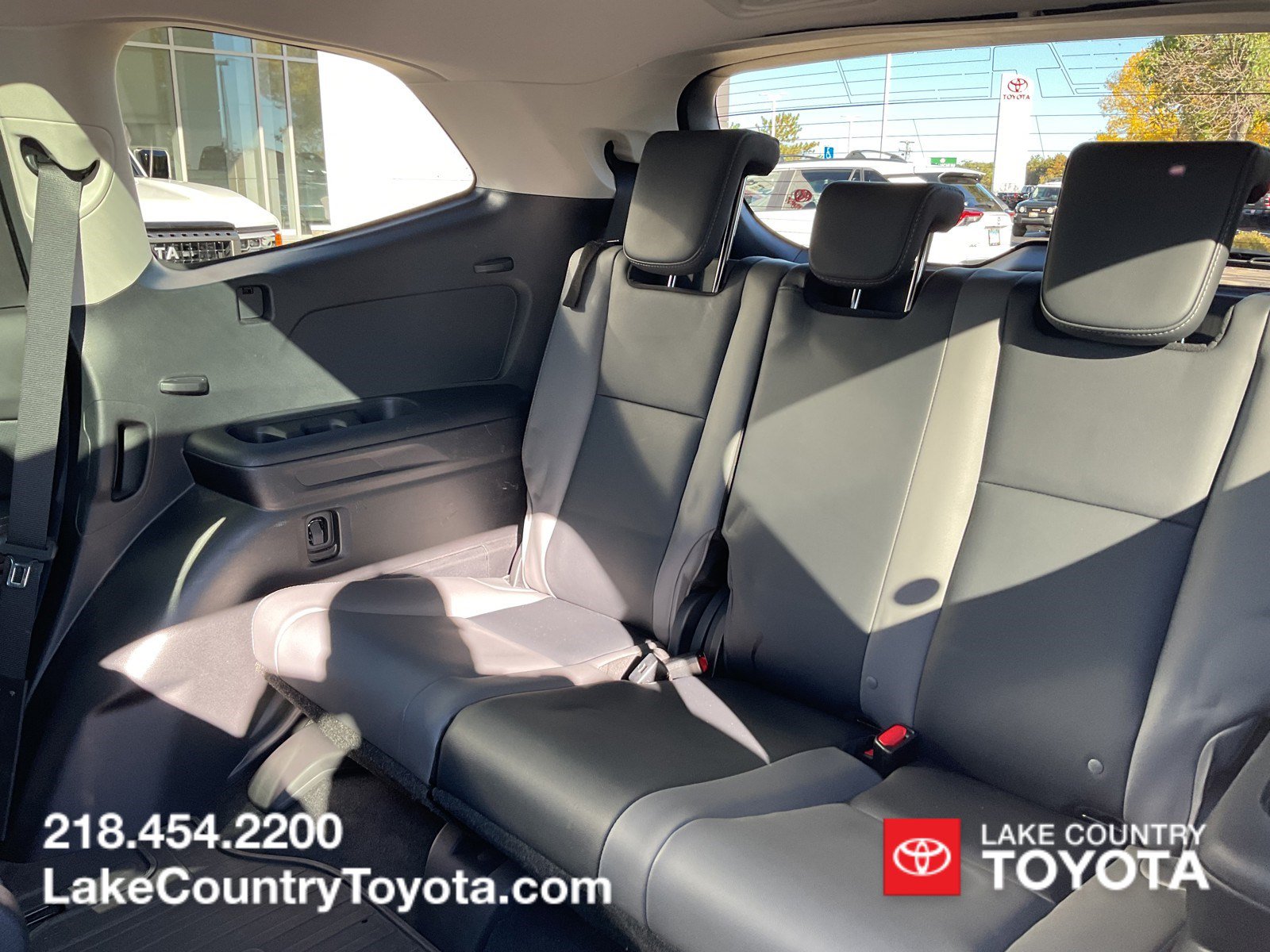 Used 2022 Subaru Ascent Onyx Edition AWD/4WD image 12