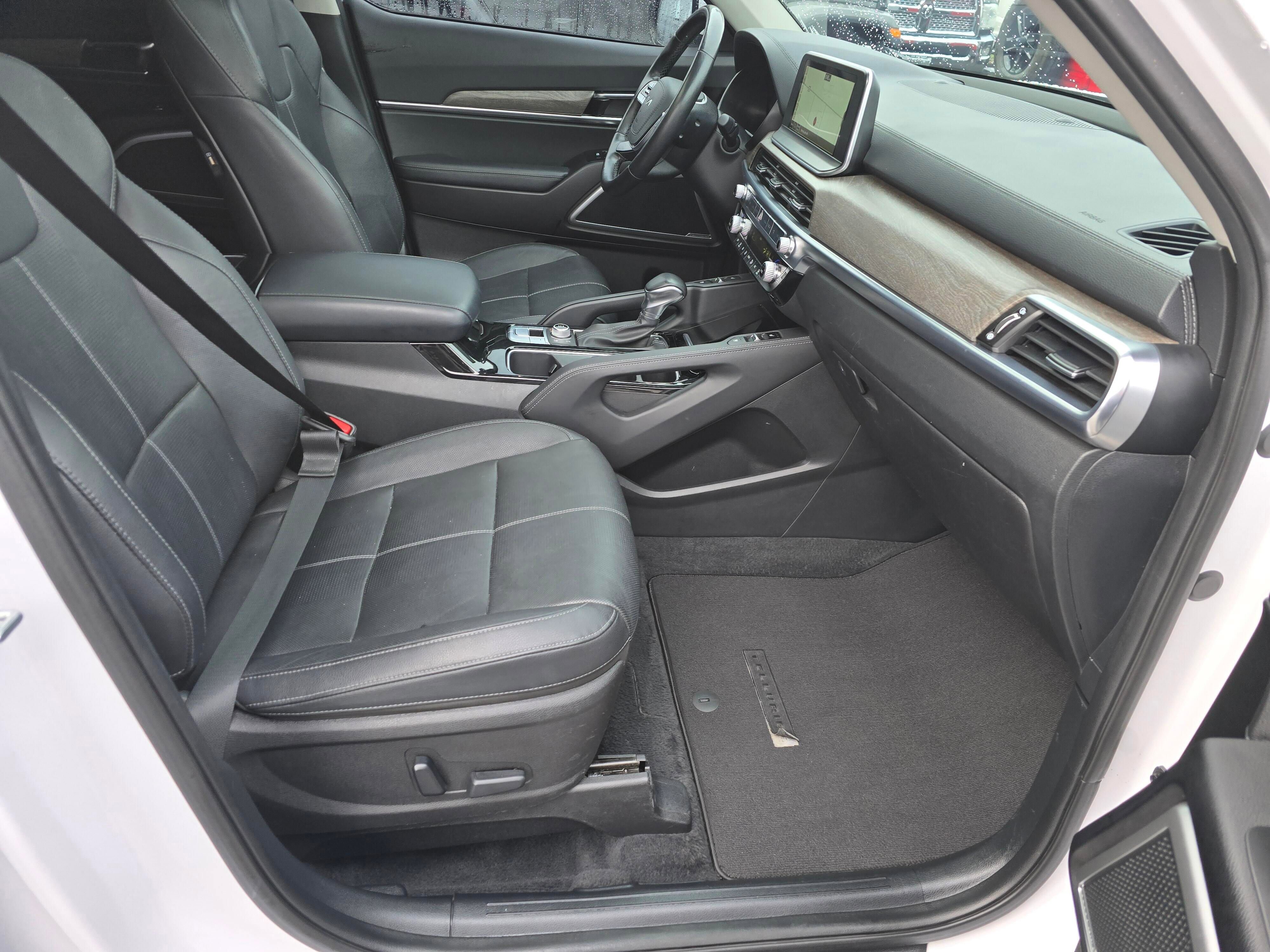 Used 2022 Kia Telluride EX w/ EX Premium Package image 32