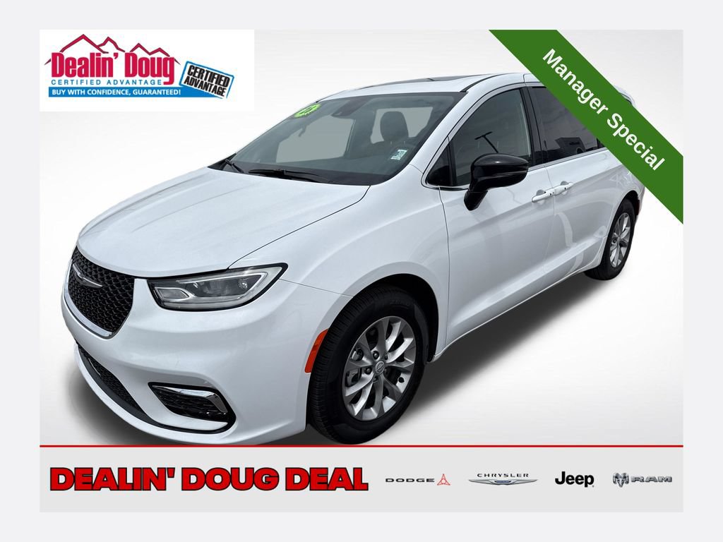 Used 2026 Chrysler Pacifica Limited