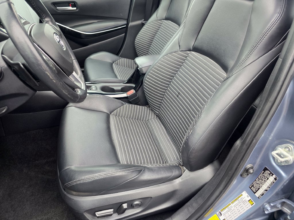 Used 2022 Toyota Corolla XSE FWD image 22