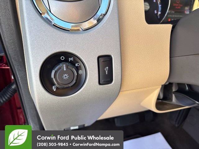 Used 2015 Ford F350 Lariat w/ Lariat Ultimate Package AWD/4WD image 15
