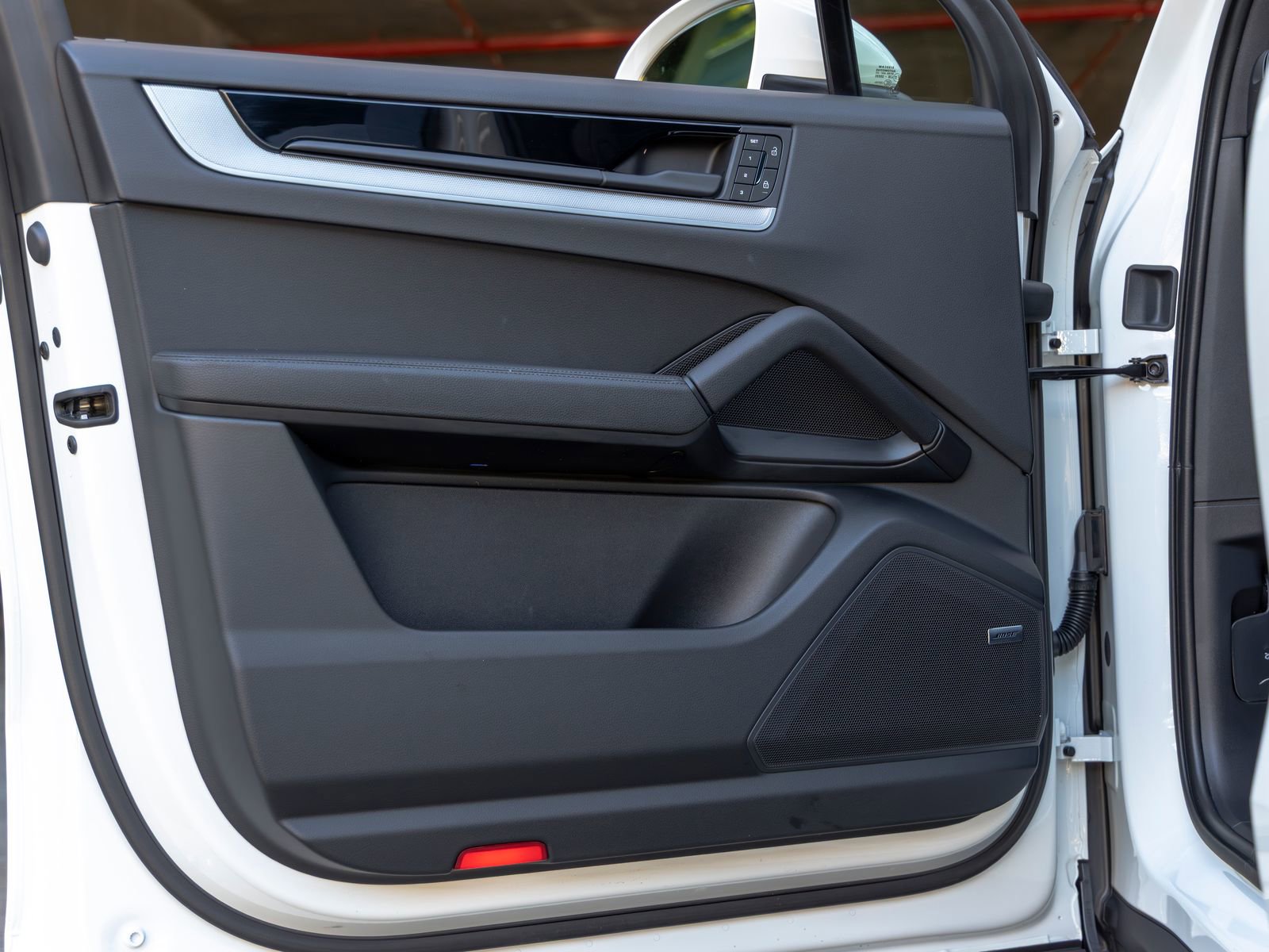 Certified 2026 Porsche Cayenne image 21