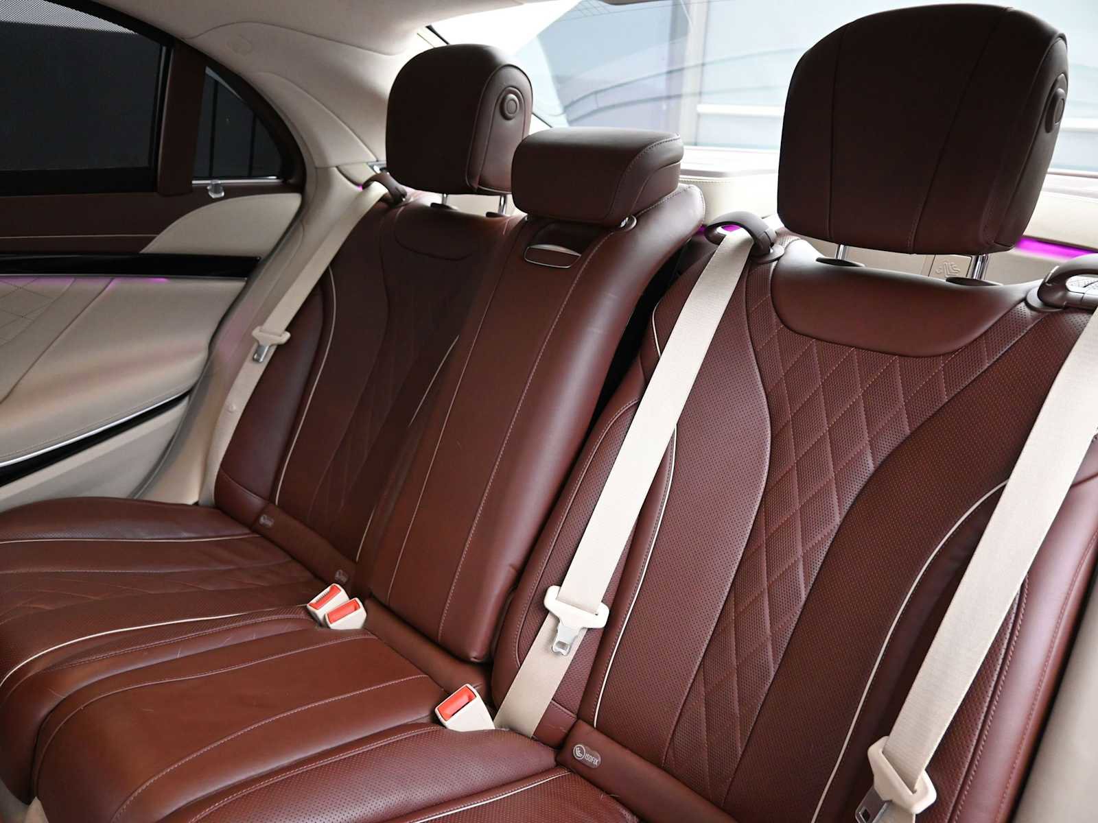 Used 2018 Mercedes-Benz S 560 Sedan image 21