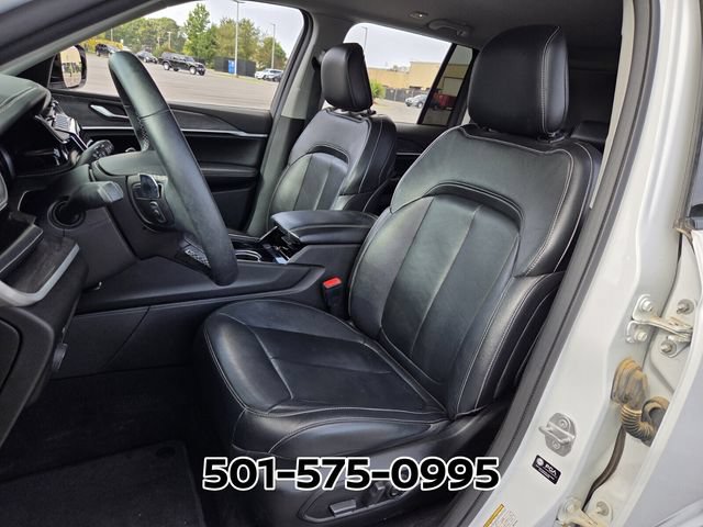 Used 2022 Jeep Grand Cherokee Limited AWD/4WD image 7