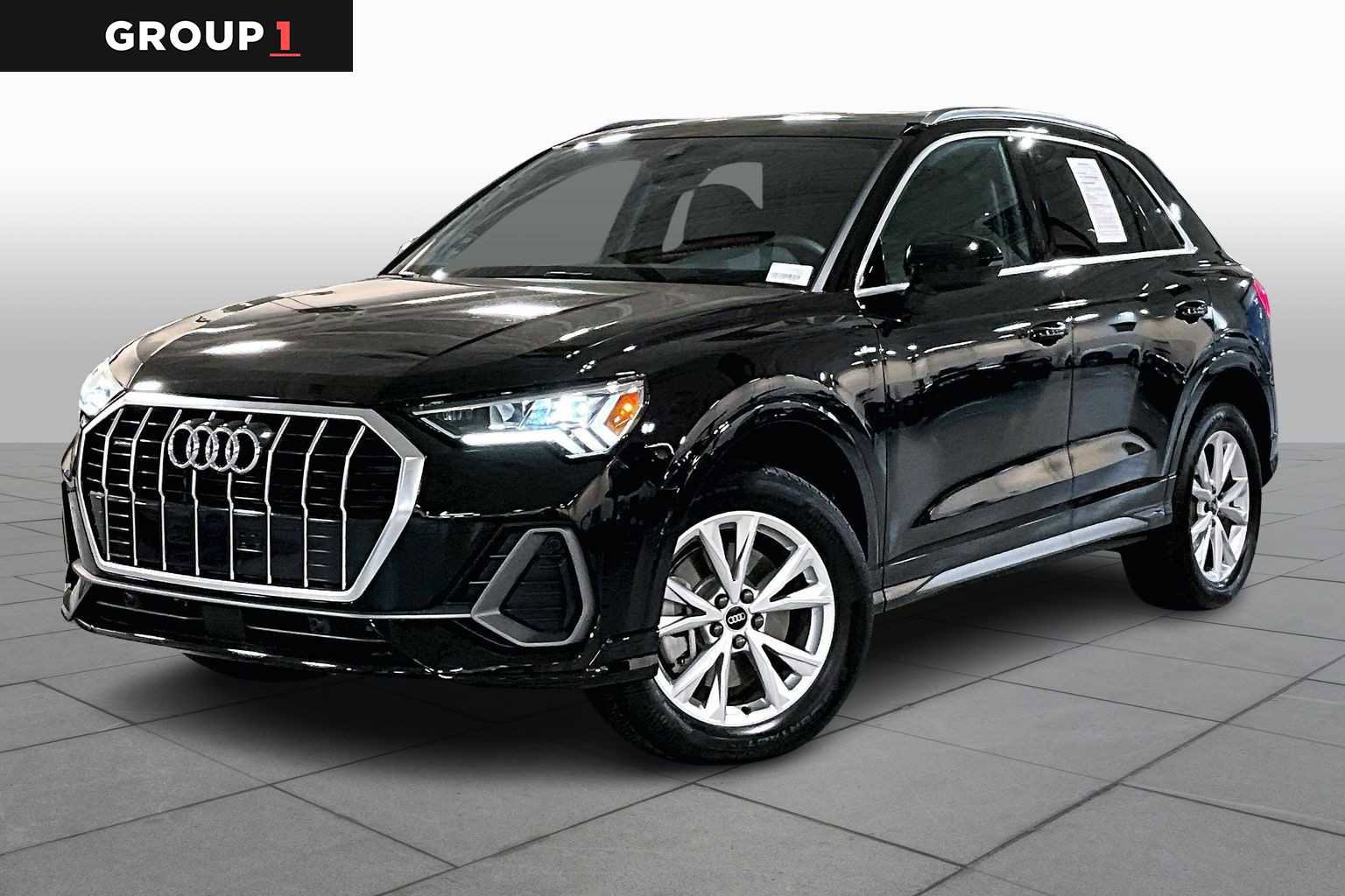 Certified 2025 Audi Q3 2.0T Premium w/ Convenience Package image 1