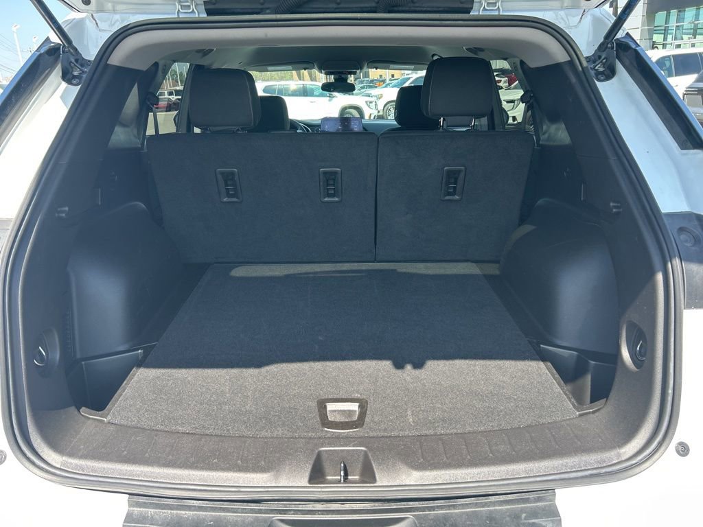 Used 2025 Chevrolet Blazer LT image 28