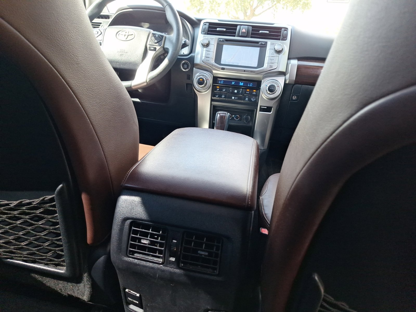 Used 2015 Toyota 4Runner Limited AWD/4WD image 32