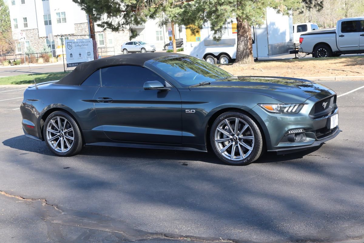 Used 2015 Ford Mustang GT Premium w/ Equipment Group 401A RWD image 2