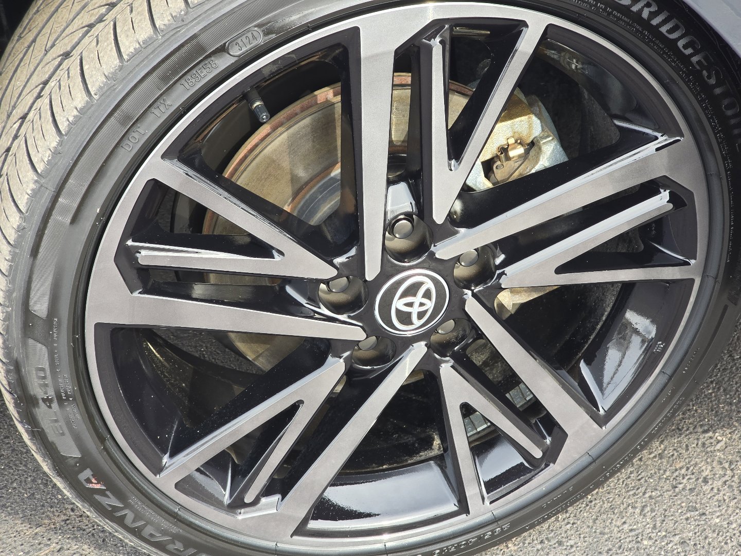 Used 2025 Toyota Camry XSE image 19