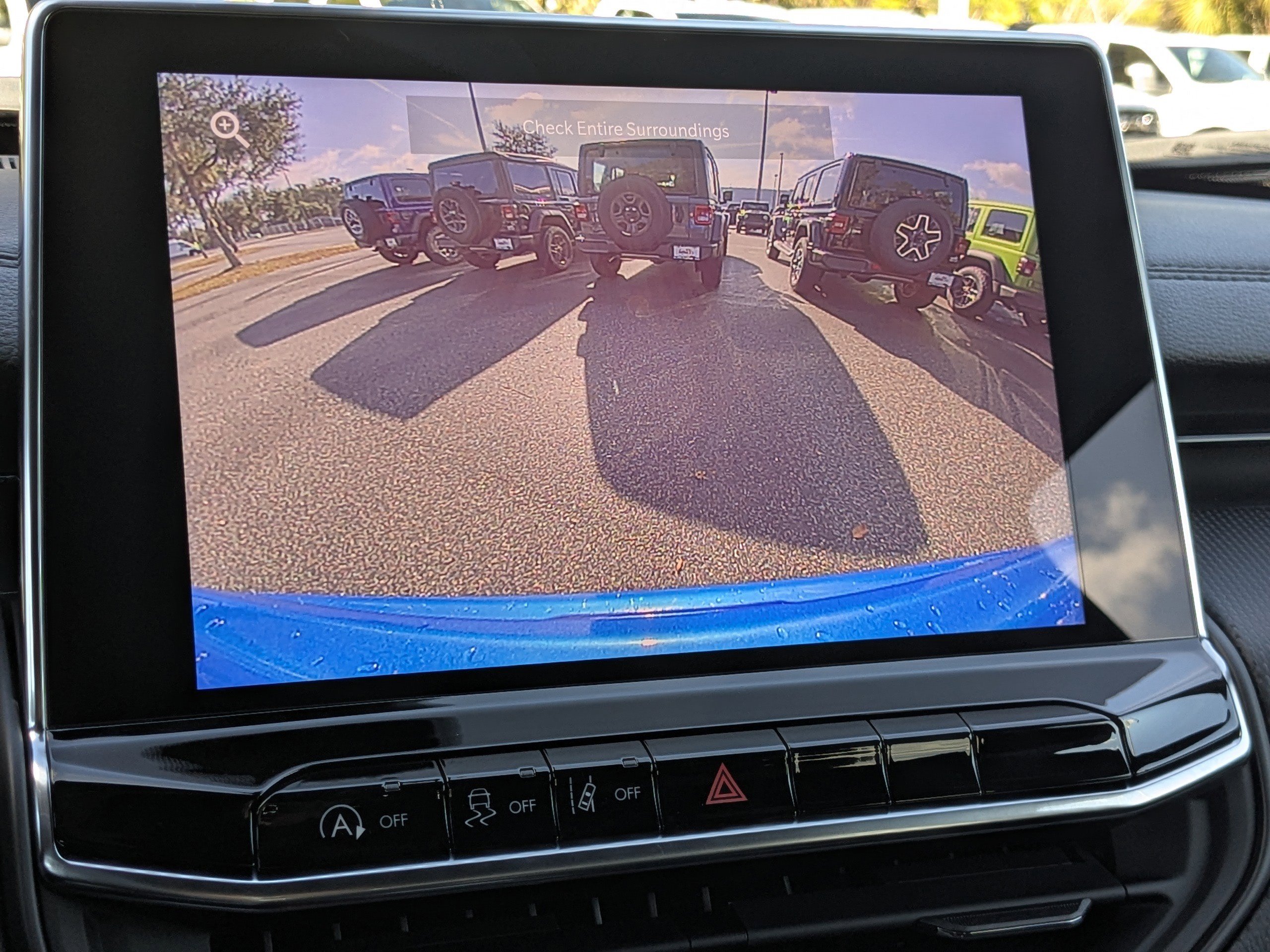 New 2026 Jeep Compass Latitude image 19