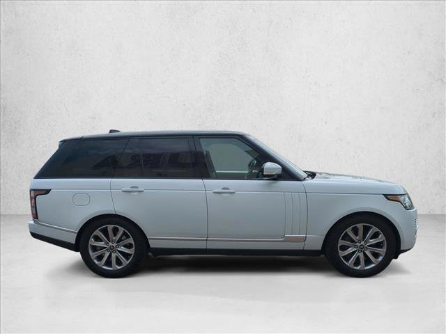 Used 2017 Land Rover Range Rover HSE AWD/4WD image 4