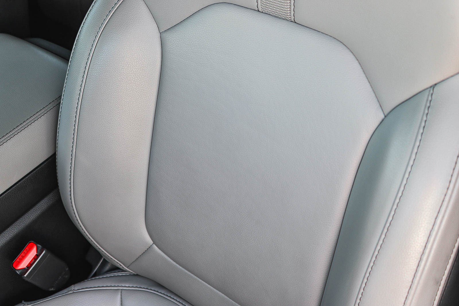 Used 2024 Honda Pilot Touring image 23