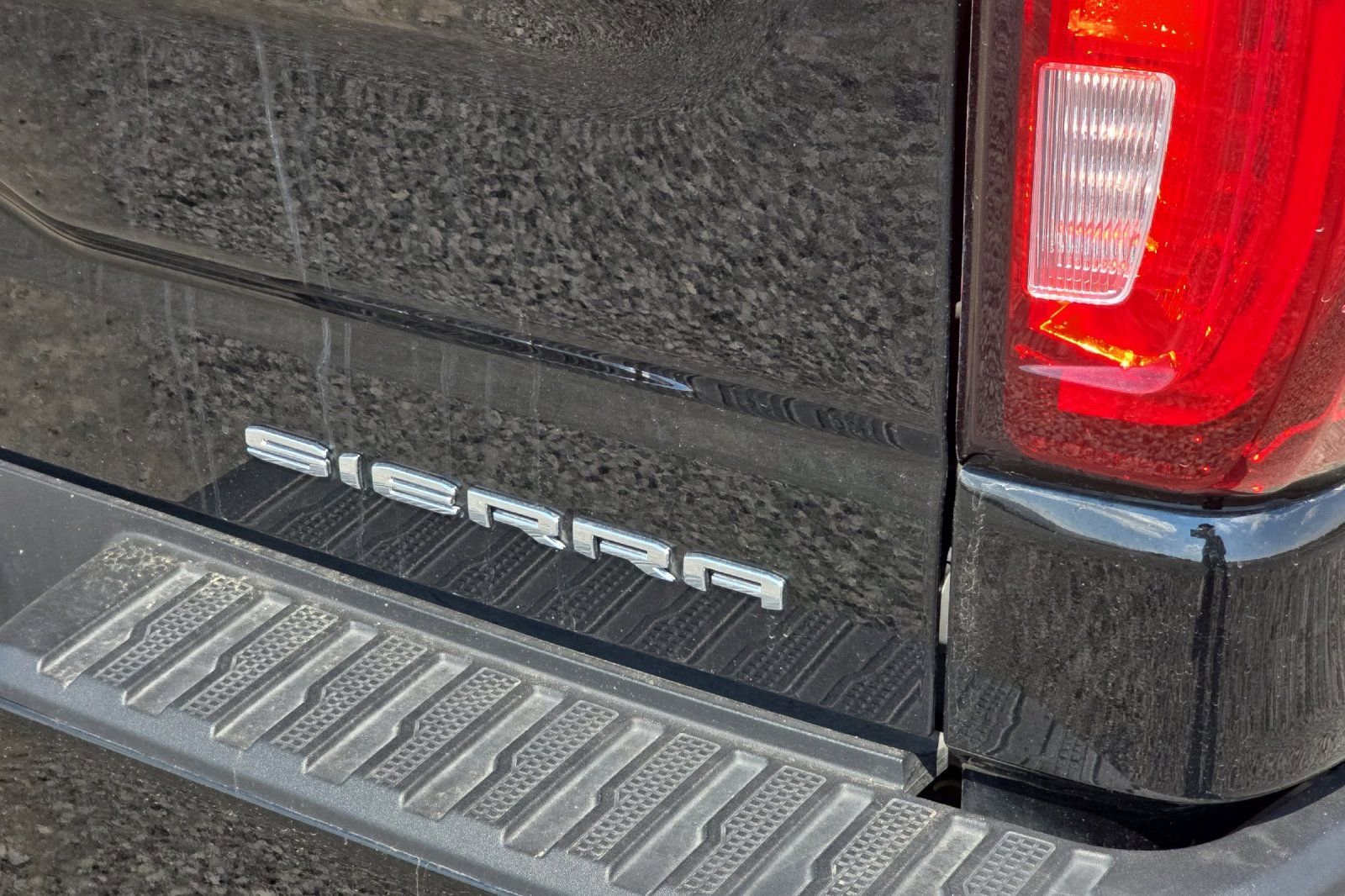 Used 2024 GMC Sierra 1500 Denali w/ Denali Reserve Package image 51