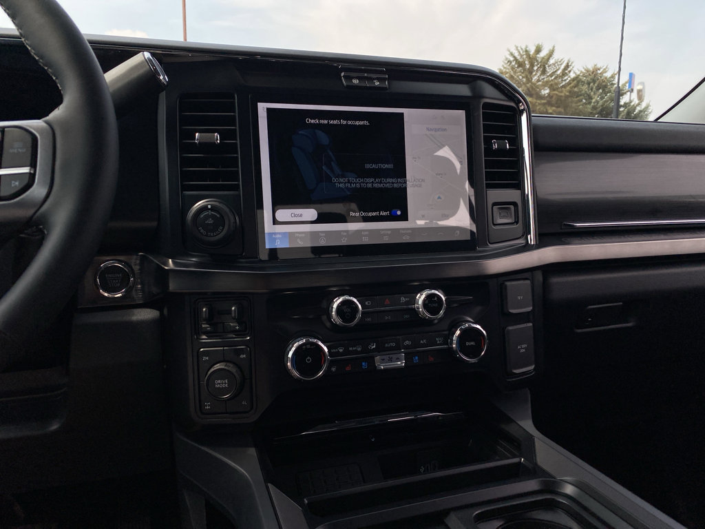 New 2026 Ford F250 4x4 Crew Cab Super Duty image 10