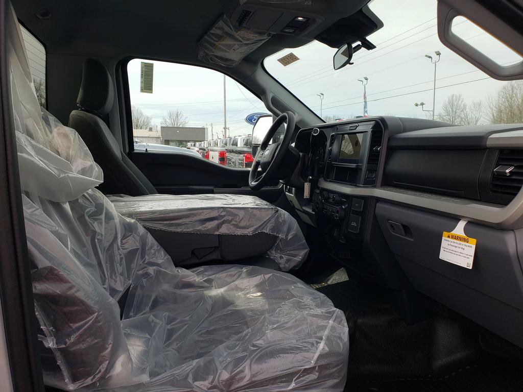 New 2026 Ford F350 XLT w/ FX4 Off-Road Package AWD/4WD image 8