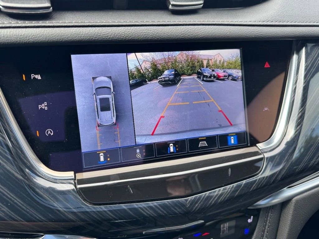 Used 2024 Cadillac XT6 Premium Luxury w/ Technology Package image 22