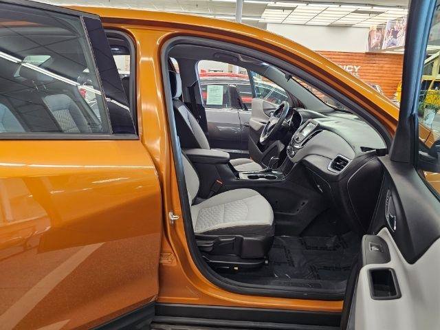 Used 2018 Chevrolet Equinox LS AWD/4WD image 33
