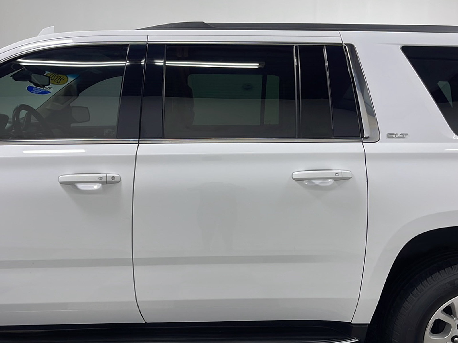 Used 2020 GMC Yukon XL SLT w/ Open Road Package AWD/4WD image 14