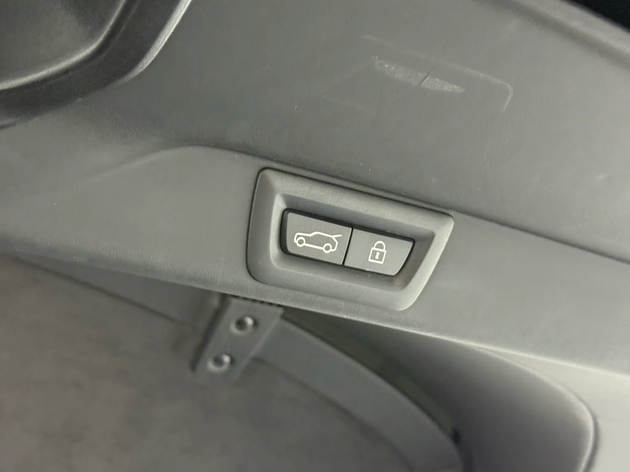 Used 2024 Rolls-Royce Cullinan image 51