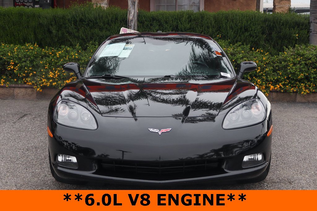 Used 2005 Chevrolet Corvette Coupe w/ Preferred Equipment Group image 3