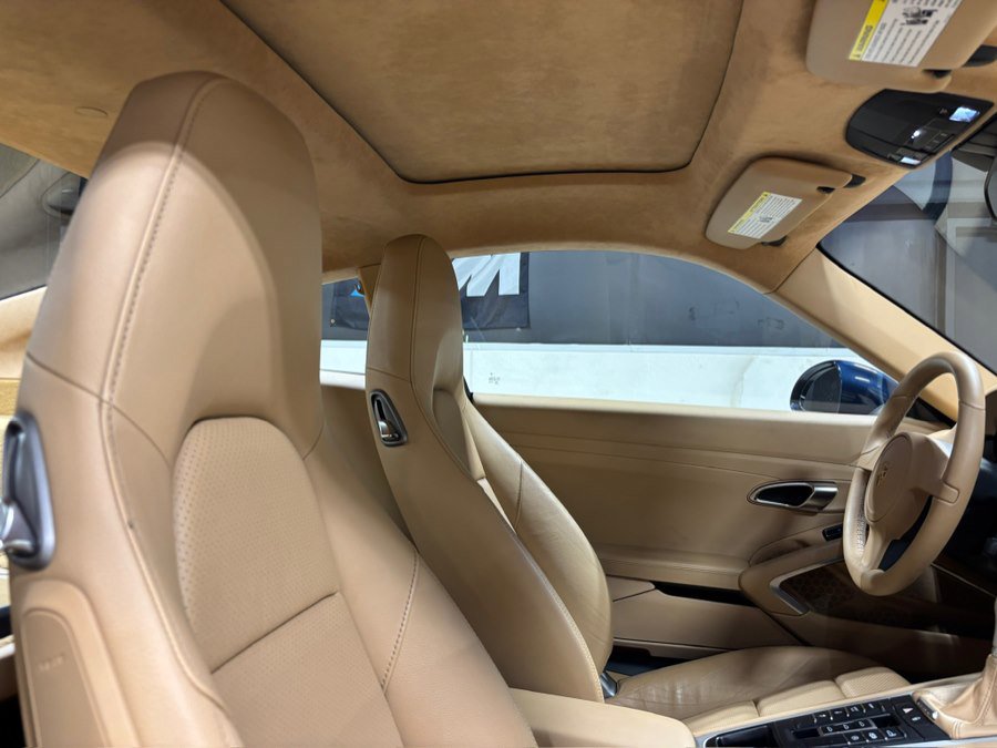 Used 2013 Porsche 911 Carrera 4S AWD/4WD image 17