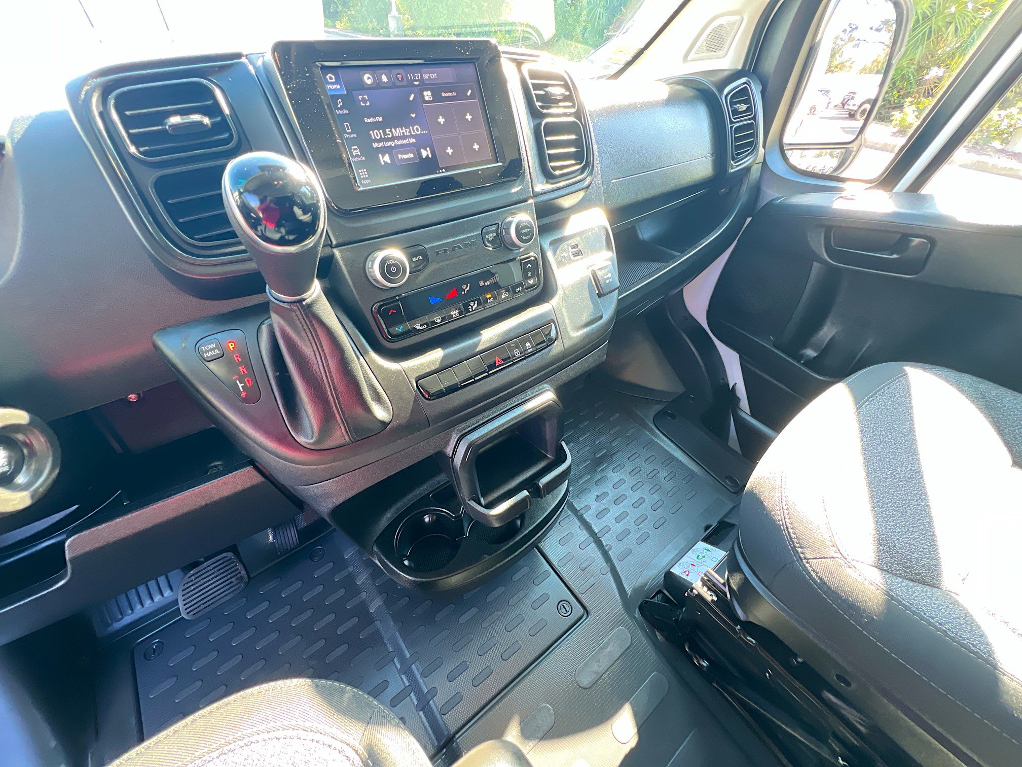 Used 2023 RAM ProMaster 2500 w/ Driver Convenience Group (A) image 26