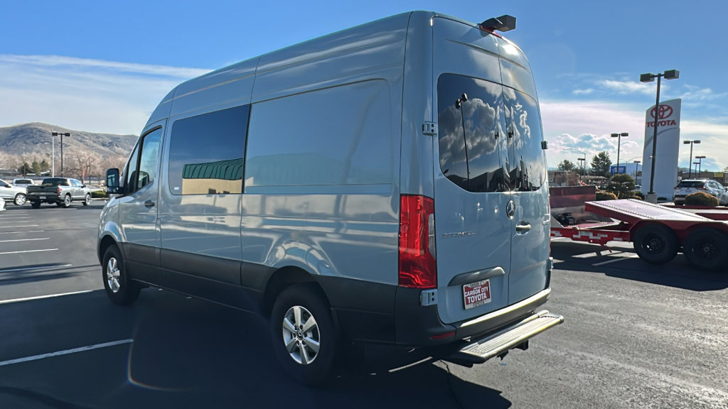 Used 2019 Mercedes-Benz Sprinter 144 Cargo image 5
