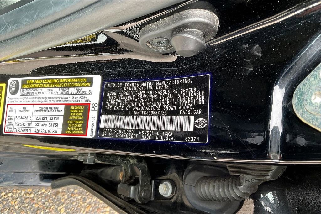 Used 2013 Toyota Camry SE w/ Leather Pkg image 5