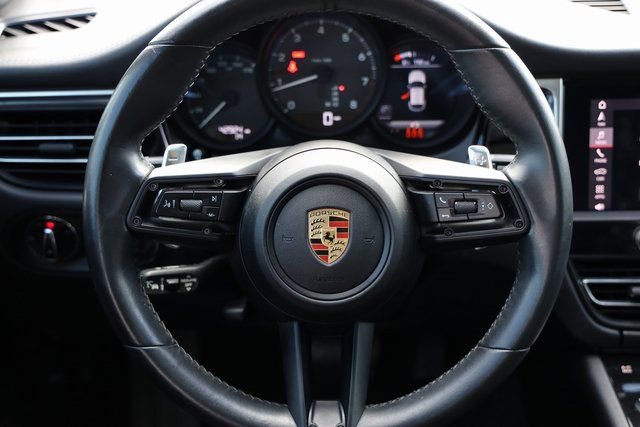 Used 2022 Porsche Macan image 15