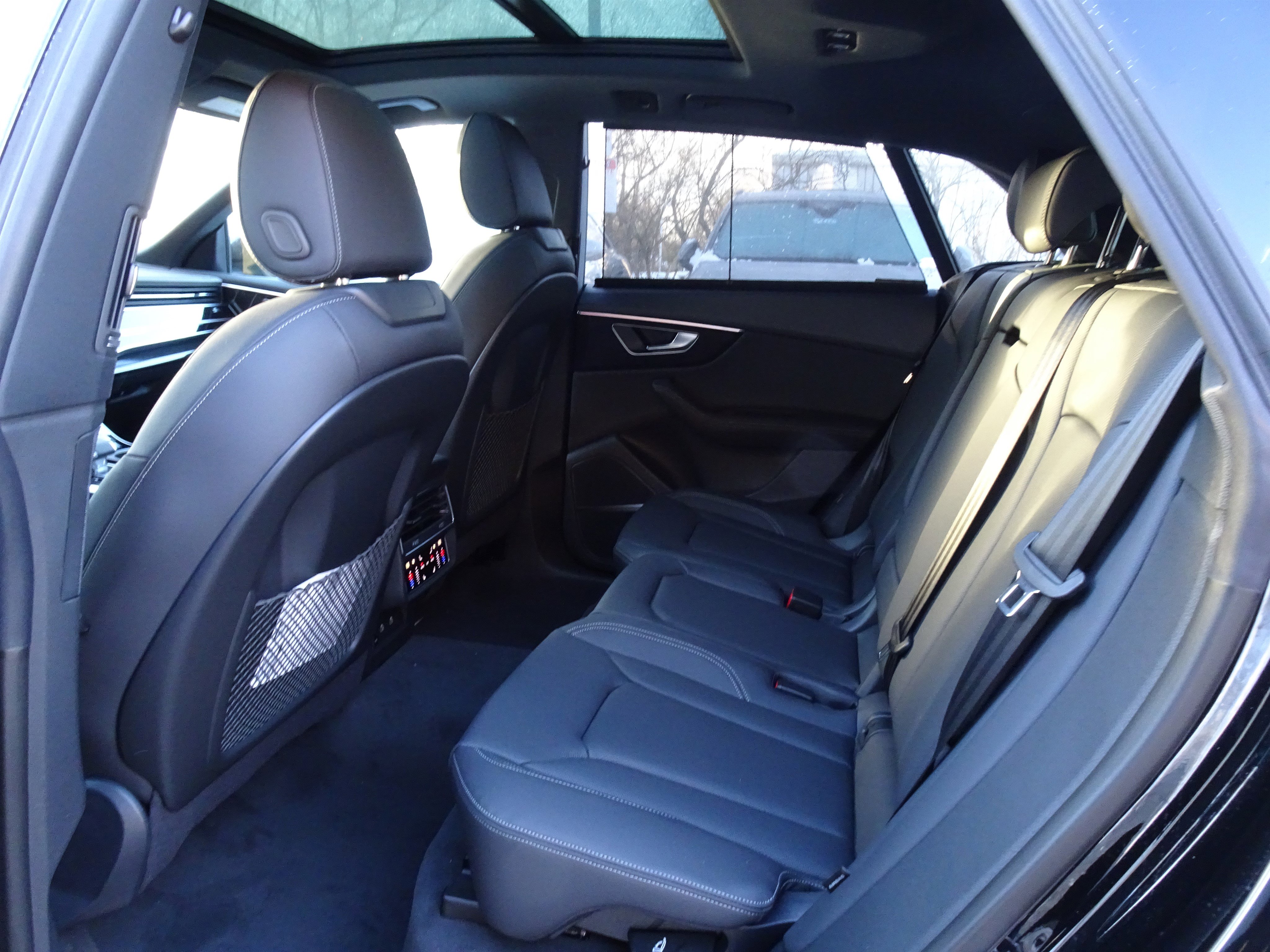 New 2026 Audi Q8 Premium Plus image 6