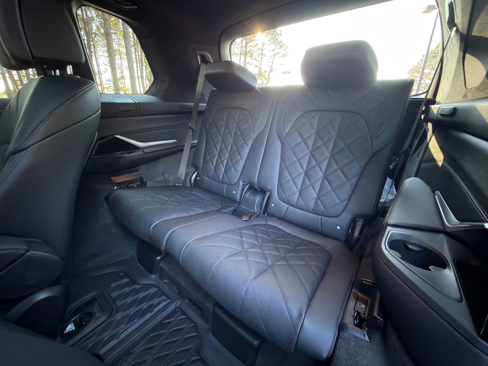 New 2026 BMW X7 xDrive40i w/ M Sport Package image 16