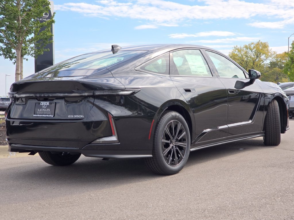 New 2026 Lexus ES 350h w/ Cold Area Package FWD image 31
