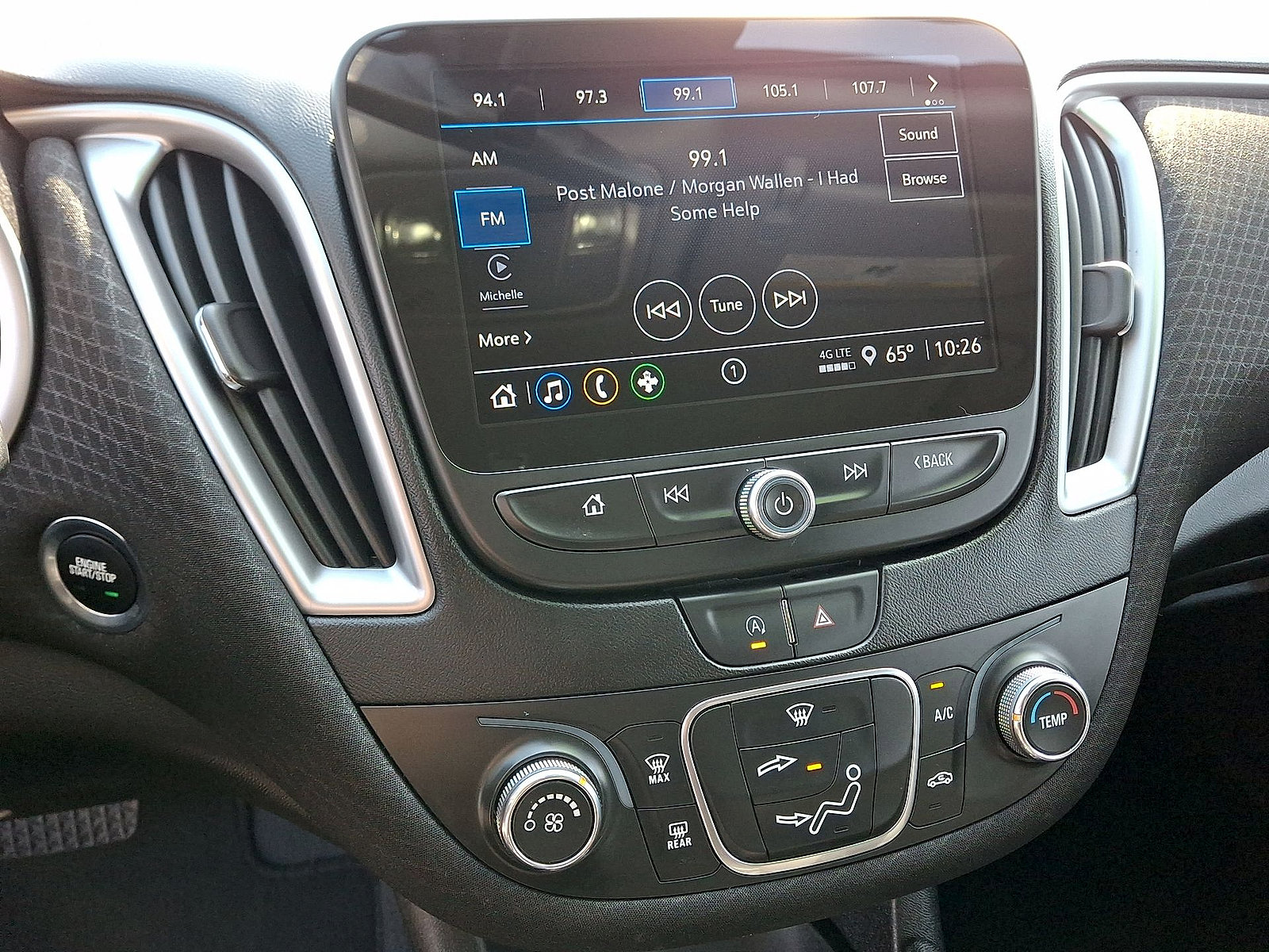 Used 2025 Chevrolet Malibu LS FWD image 14