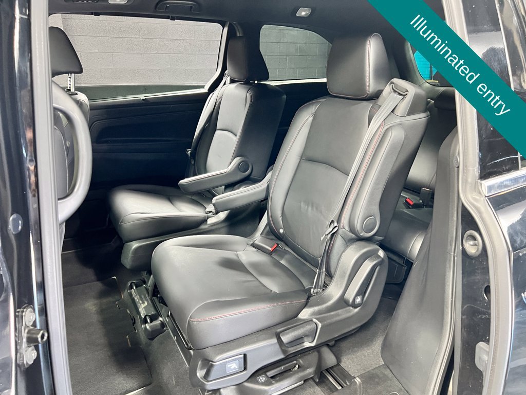 Used 2024 Honda Odyssey Sport image 14