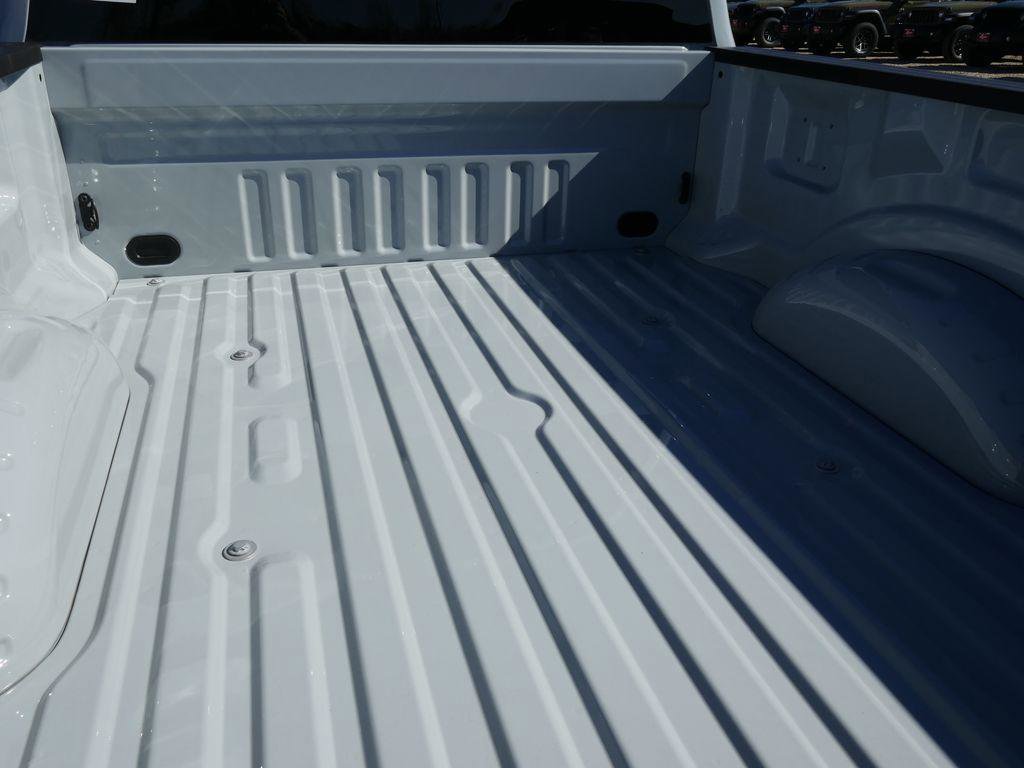 New 2026 Ford F250 XL w/ XL Off-Road Package image 7