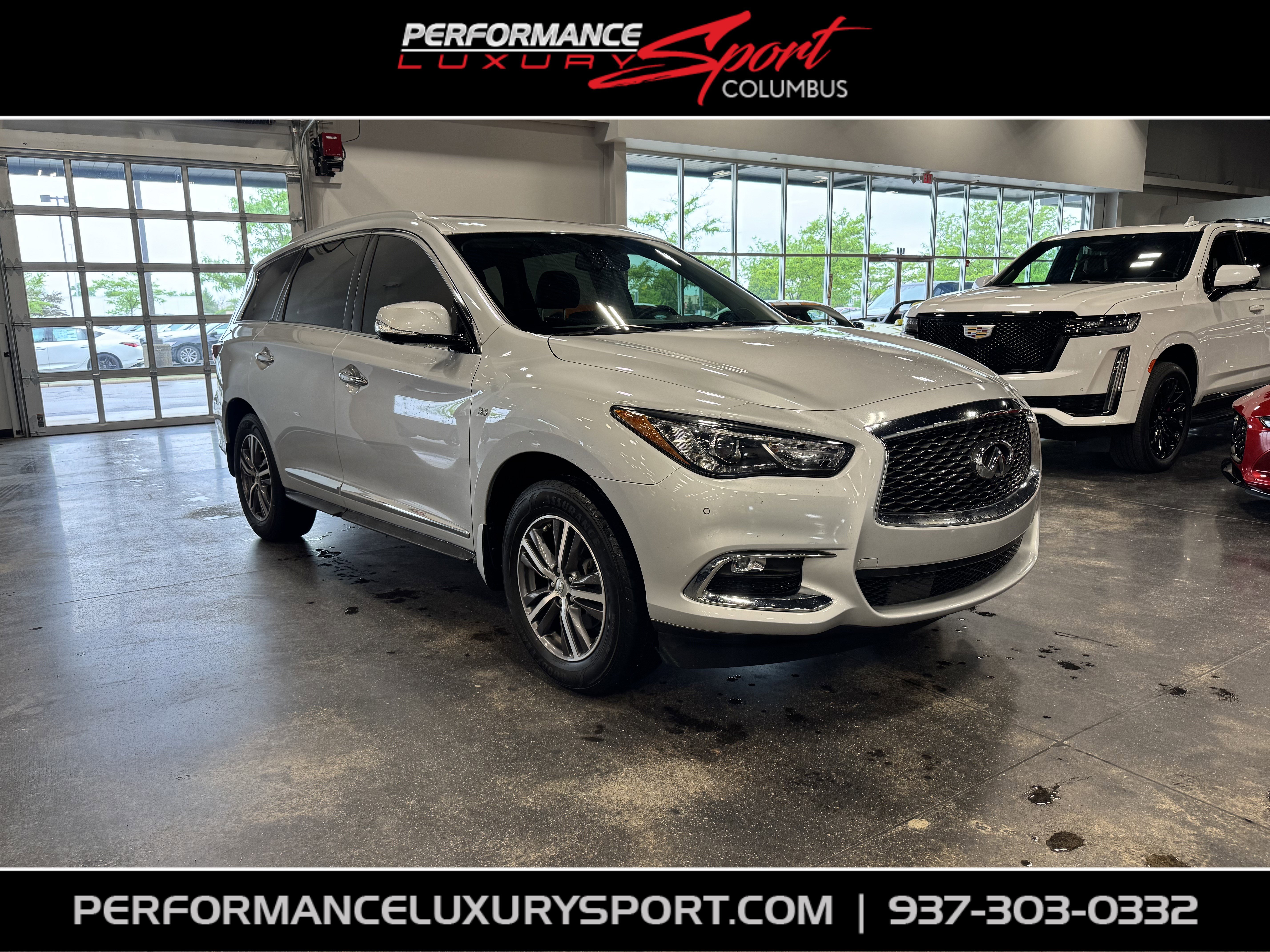 Used 2017 INFINITI QX60 Luxe w/ Premium Plus Package AWD/4WD image 1