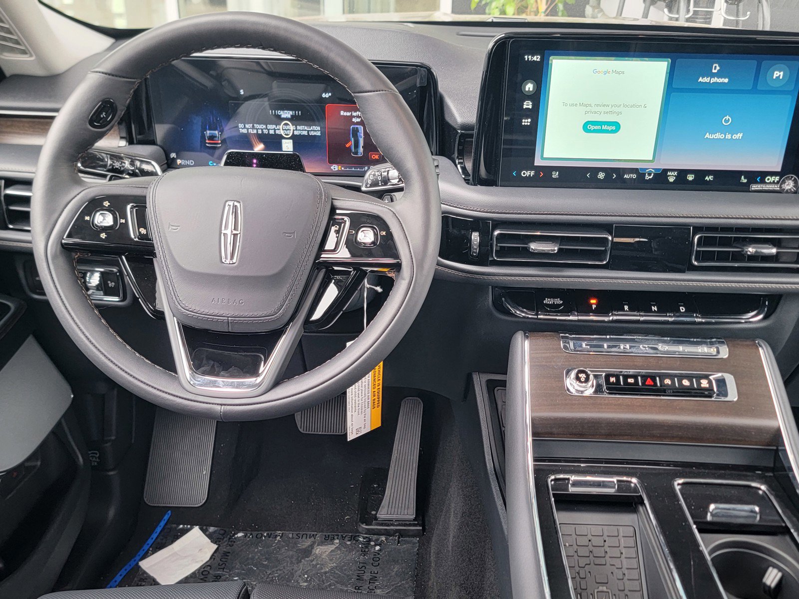 New 2026 Lincoln Aviator Reserve w/ Luxury Package RWD image 13